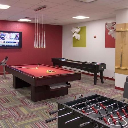 Charming Apartment At Crystal City With Amazing Amenities Arlington Eksteriør billede